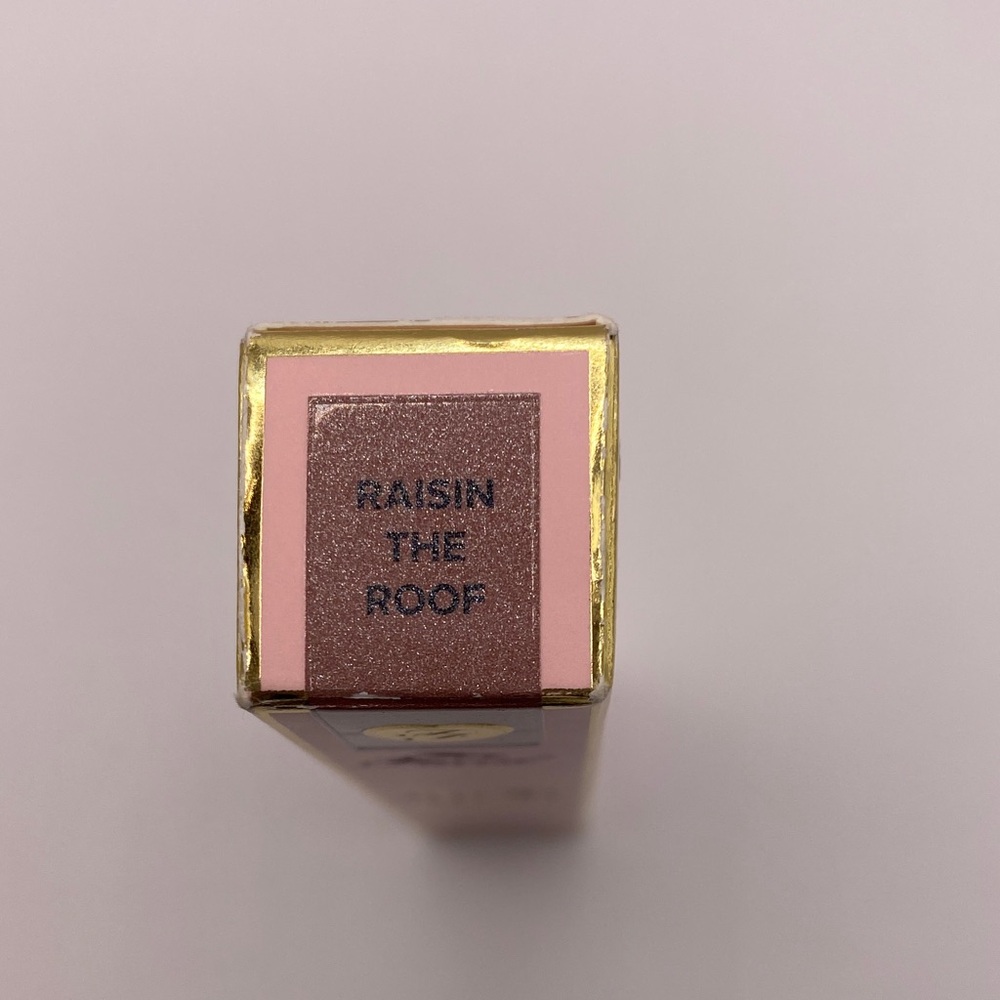 Too Faced Rich & Dazzling High-Shine Lip Gloss - GORGEOUS - Picture 6 of 7